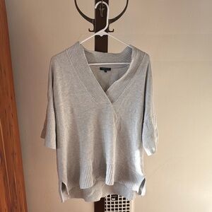 Lafayette 148 New York Women’s short sleeve sweater M